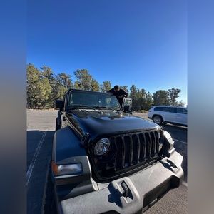 Meet your Posher, Willy